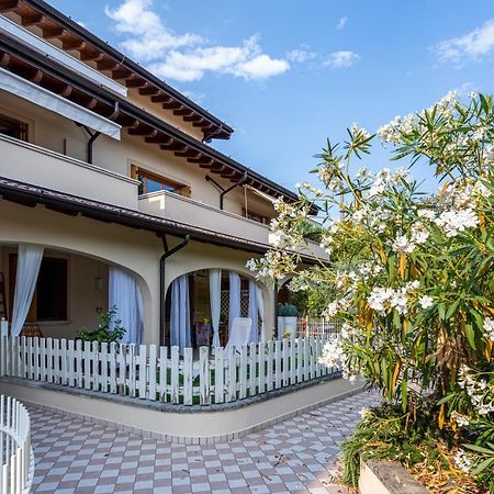 Kastel'S House Apartment Roe Ngoại thất bức ảnh